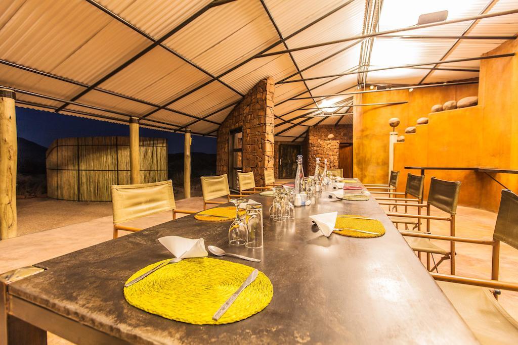 Etendeka Mountain Camp Damaraland Εξωτερικό φωτογραφία
